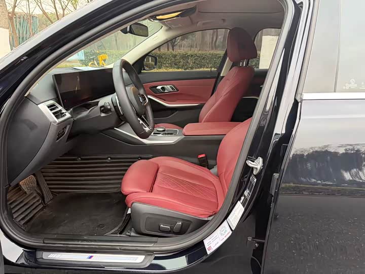 BMW 3 Series 2025 2025款 325i M运动套装