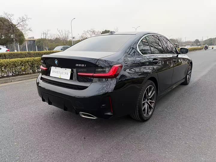 BMW 3 Series 2025 2025款 325i M运动套装