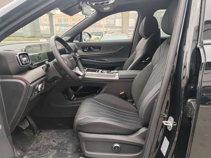 Chery Tiggo 9 2025 2025款 2.0T 双离合两驱豪享版 5座