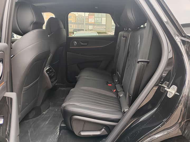 Chery Tiggo 9 2025 2025款 2.0T 双离合两驱豪享版 5座