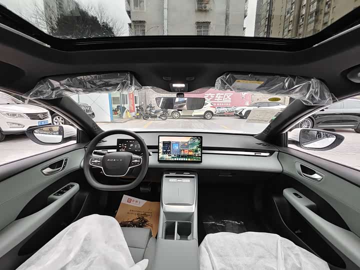 Roewe D6 2025 2025款 450km 尊享版