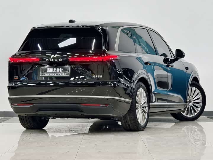 Nio Onvo L90 2025 2025款 Max 六座版