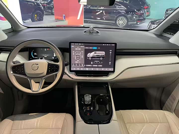 Volvo EM90 2025 2025款 Ultra 六座