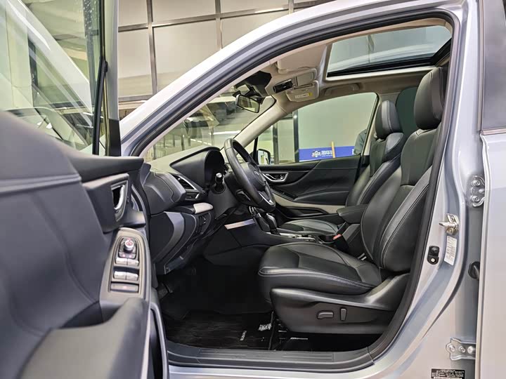 Subaru Forester 2022 2022款 2.0i AWD豪华版EyeSight