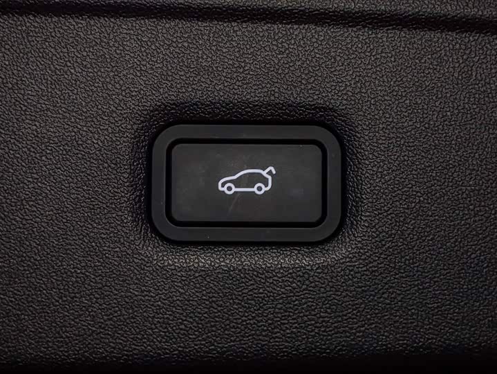 XPeng P7 2025 2025款 750 四驱高性能 Ultra