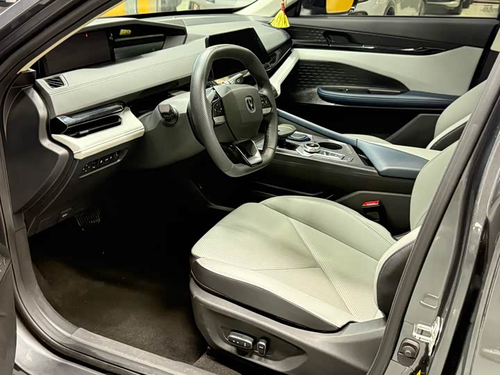 Changan UNI-V Hybrid 2023 2023款 智电iDD 1.5T 113km智趣型