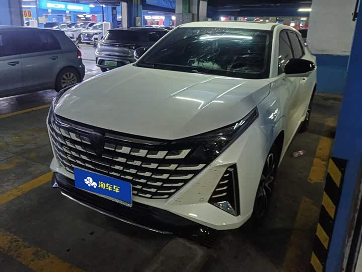 Changan UNI-Z Hybrid 2024 2024款 蓝鲸智电iDD 125km 超越型