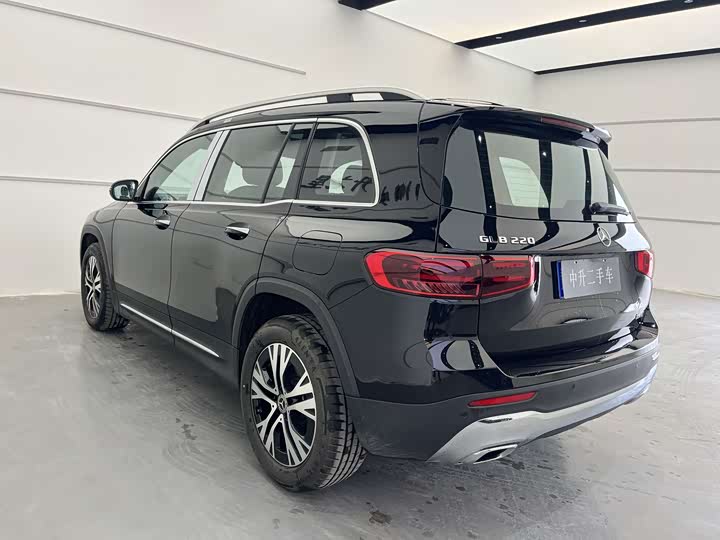 Mercedes-Benz GLB-Class 2025 2025款 GLB 220 动感型