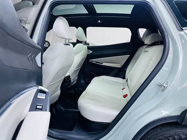 Geely Atlas 2023 2023款 博越COOL 1.5TD 智尊型