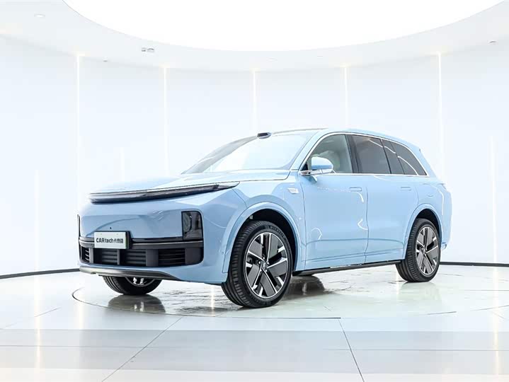 2025 LiXiang L8