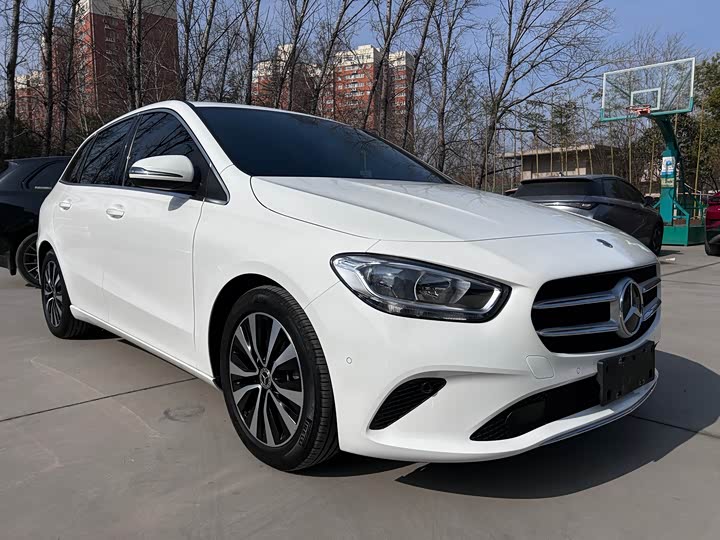 Mercedes-Benz B-Class 2021 2021款 B 180 时尚型