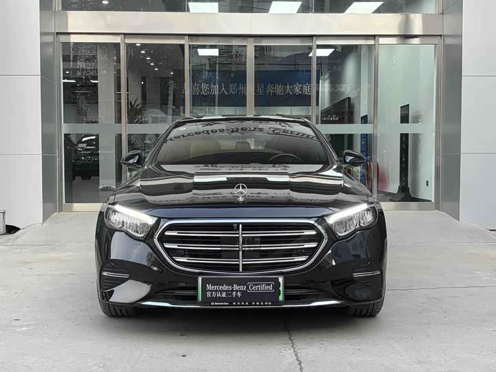 Mercedes-Benz E-Class Hybrid 2024 2024款 E 350 e L 插电式混合动力轿车