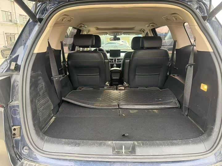 BYD Song Max 2021 2021款 升级版 1.5T 自动豪华型 6座