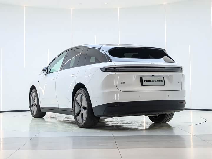 LiXiang i6 2025 2025款 两驱标准版