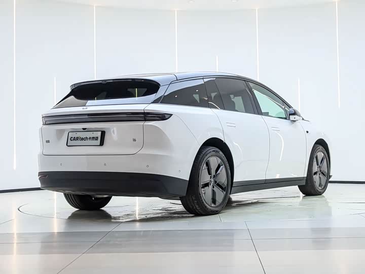 LiXiang i6 2025 2025款 两驱标准版