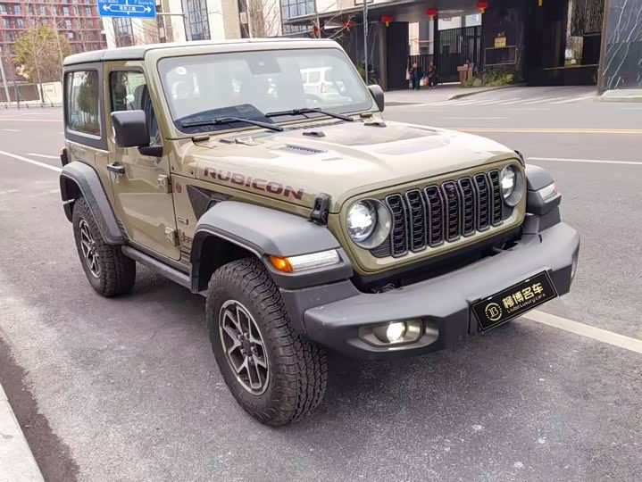 Jeep Wrangler 2025 2025款 2.0T 41致敬两门版