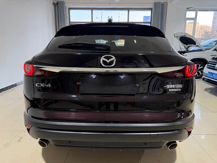 Mazda CX-4 2021 2021款 2.0L 自动两驱蓝天探索版