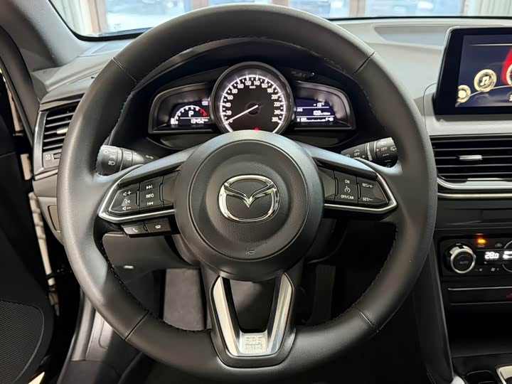Mazda CX-4 2021 2021款 2.0L 自动两驱蓝天探索版