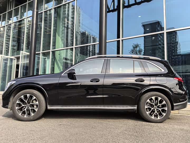 Mercedes-Benz GLC-Class Hybrid 2025 2025款 350 e L 4MATIC 典藏版