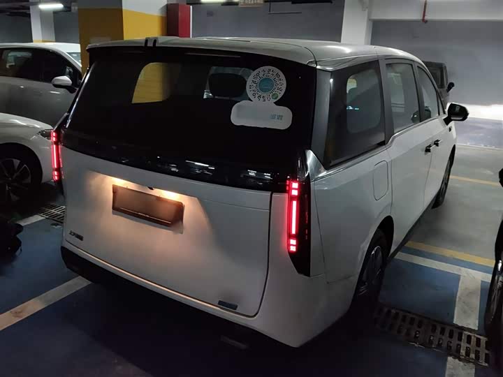 Maxus Mifa 7 2024 2024款 改款 超混 长续航版 悦享版