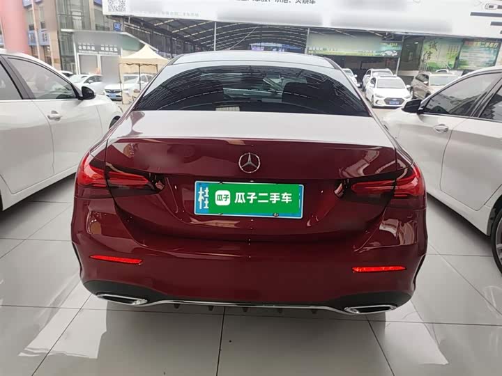 Mercedes-Benz A-Class 2025 2025款 A 200 L 时尚型