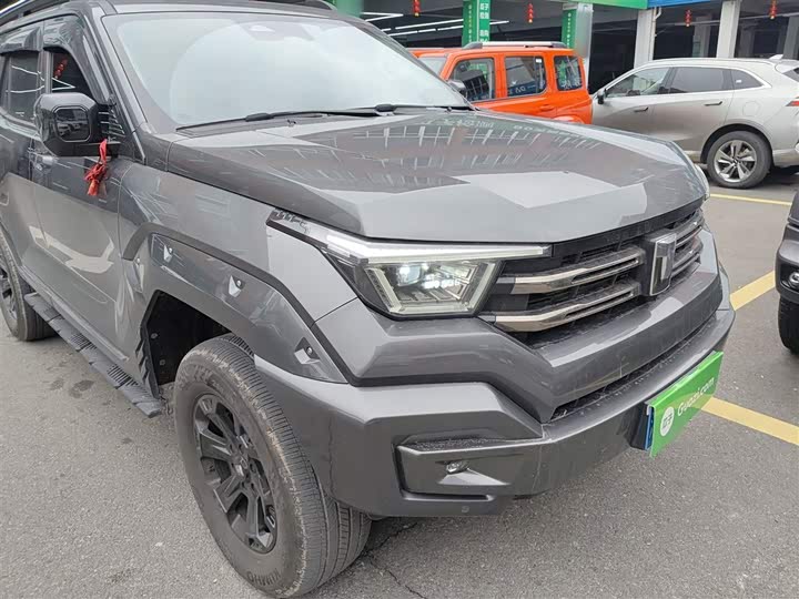 Tank 400 2025 2025款 2.0T 汽油版