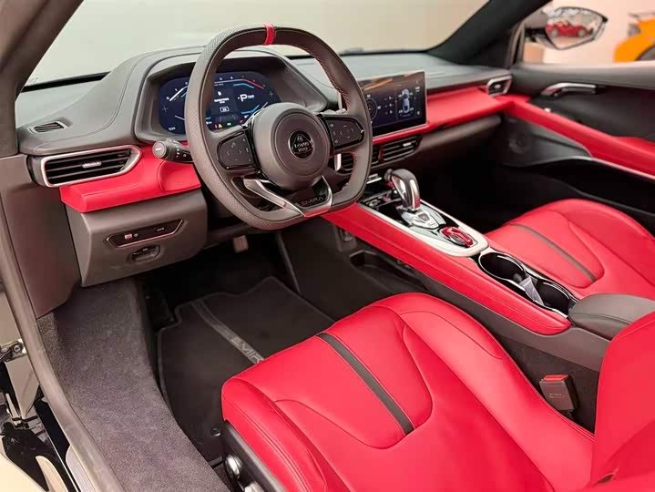 Lotus Emira 2021 2021款 2.0T DCT First Edition