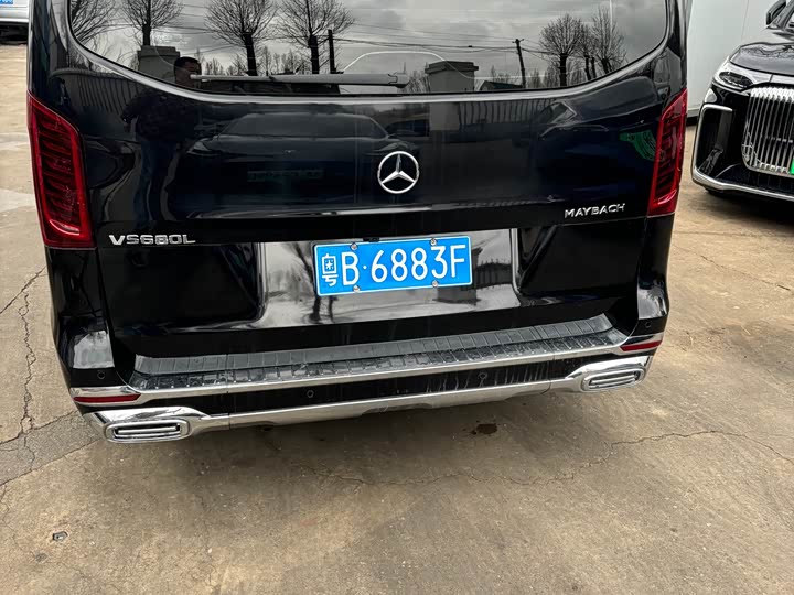 Mercedes-Benz Vito 2024 2024款 2.0T 商务版 7座