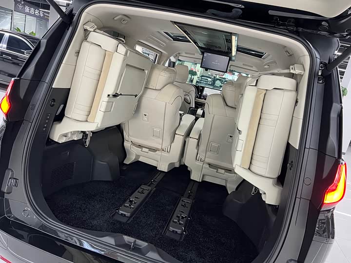 Lexus LM 2025 2025款 500h 六座尊崇版