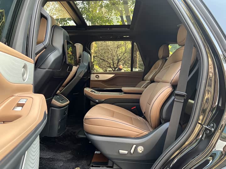 Lincoln Navigator 2025 2025款 3.5T 总统版