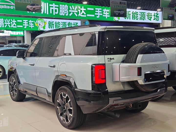 BYD FangChengBao Leopard 8 2025 2025款 智勇旗舰版 7座