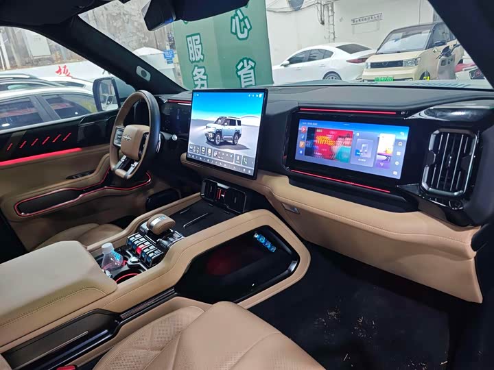 BYD FangChengBao Leopard 8 2025 2025款 智勇旗舰版 7座