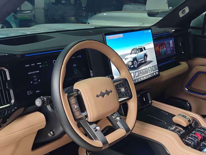 BYD FangChengBao Leopard 8 2025 2025款 智勇旗舰版 7座