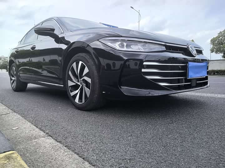 2026 Volkswagen Passat