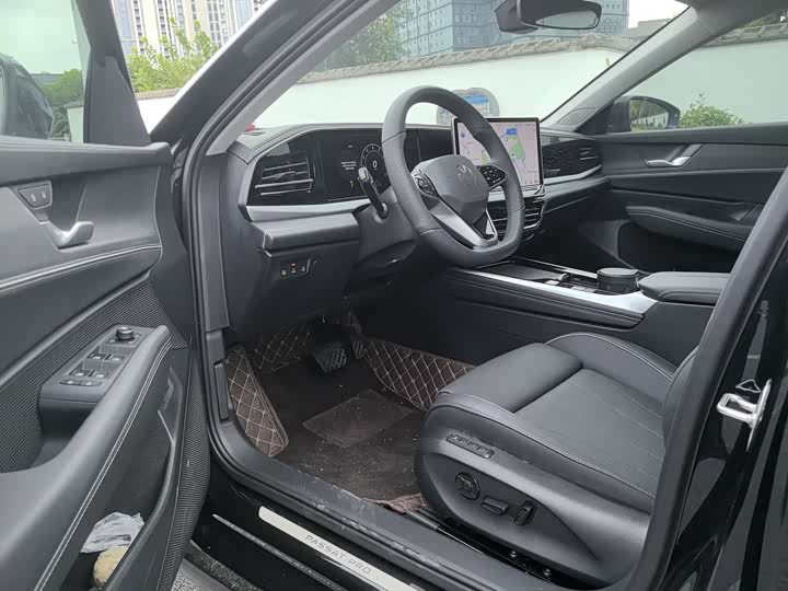 Volkswagen Passat 2026 2026款 出众款 280TSI 商务版