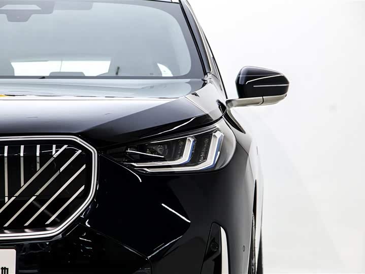 BMW X3 2025 2025款 xDrive30L 尊享型 M运动曜夜套装