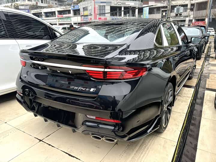 Geely Preface 2026 2026款 东方曜 1.5TD 昆仑版