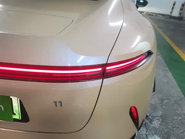 Avatr 11 2024 2024款 630 三激光后驱版