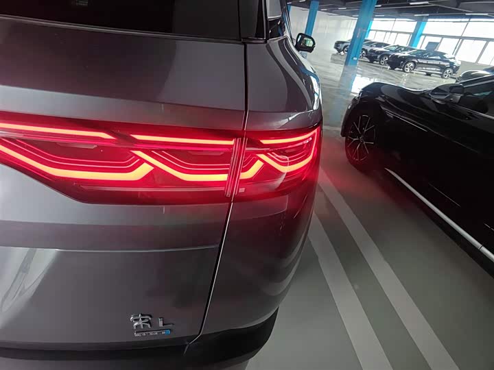 BYD Song L DM-i Hybrid 2025 2025款 智驾版 160km 超越型