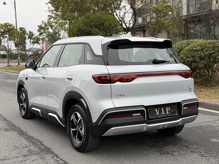 BYD Yuan Up 2025 2025款 智驾版 401KM 超越型