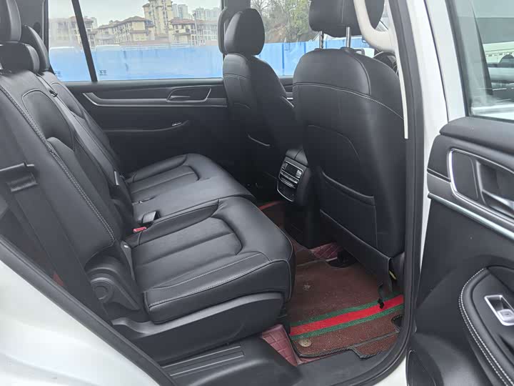 Roewe RX8 2019 2019款 30T 两驱超群旗舰版