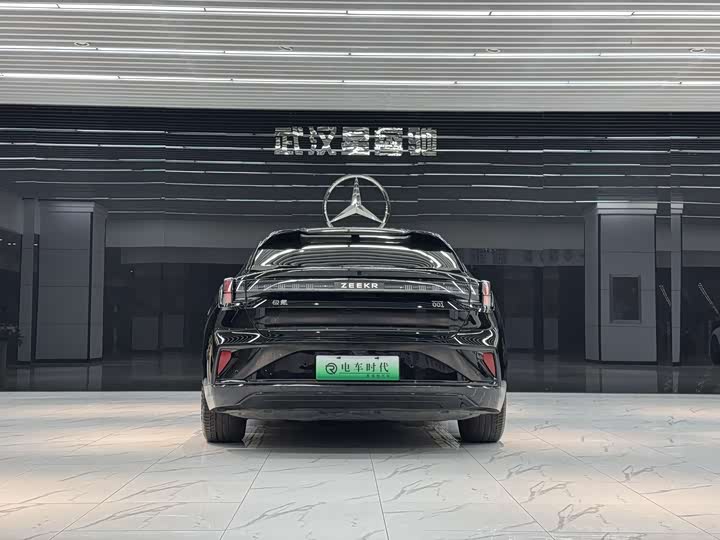 Zeekr 001 2025 2025款 ME版 100kWh 四驱