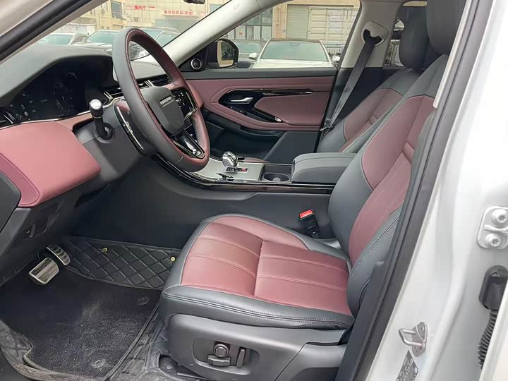 Land Rover Range Rover Evoque L 2024 2024款 揽胜极光L SE 驭光尊耀版