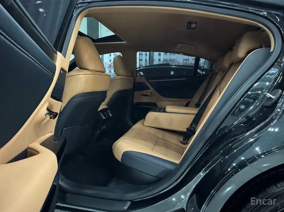 Lexus ES 2018 Executive