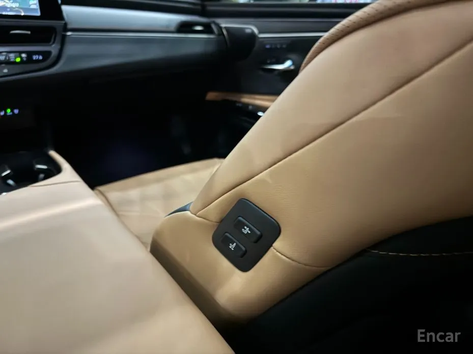 Lexus ES 2018 Executive