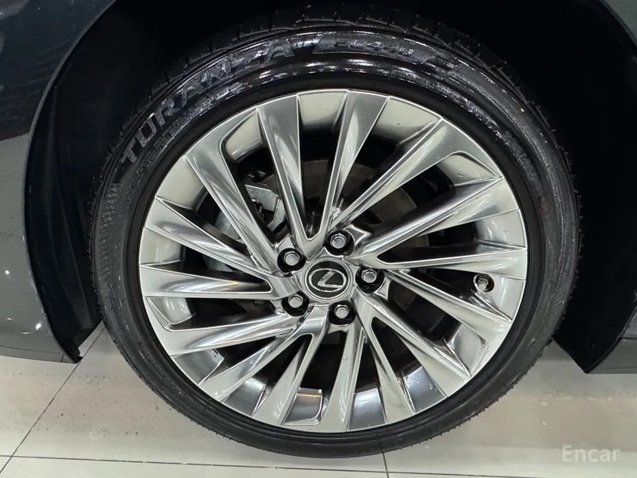 Lexus ES 2018 Executive