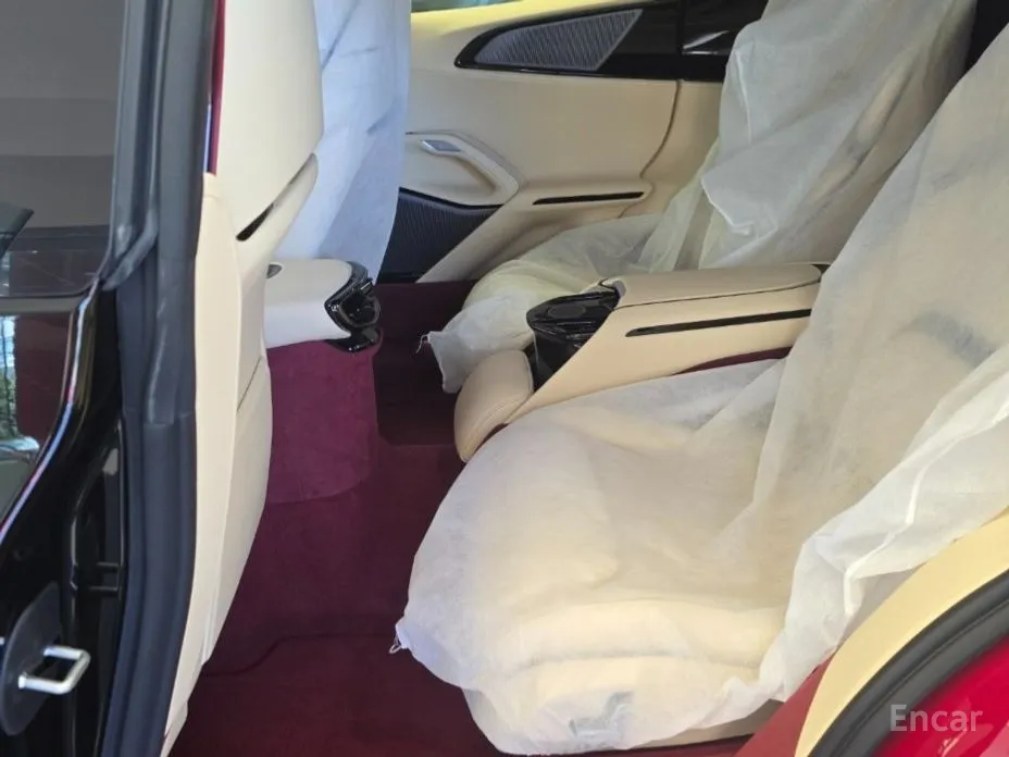 Ferrari Purosangue 2022 6.5 V12