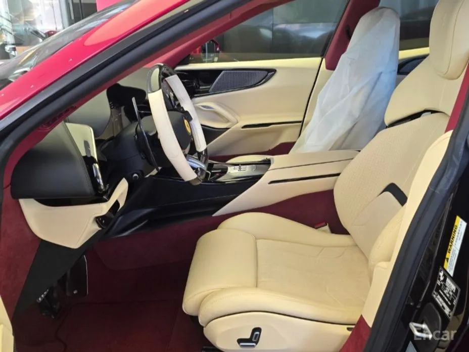 Ferrari Purosangue 2022 6.5 V12