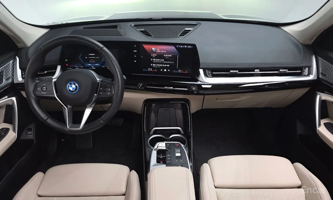 BMW iX1 2023 xDrive 30 xLine