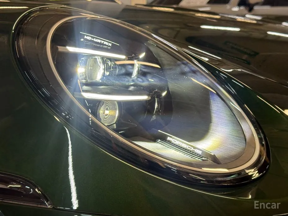 Porsche 911 2019 GT3 Touring